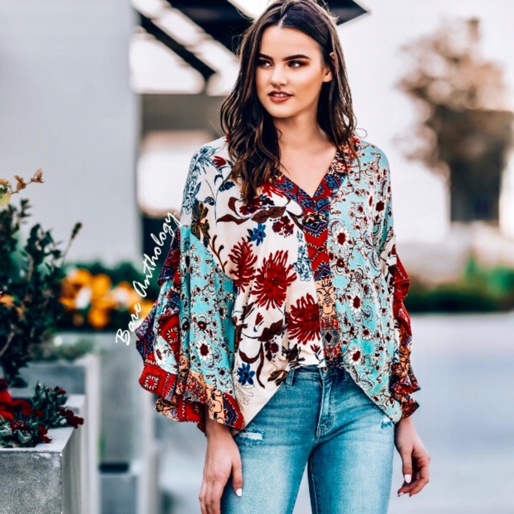 ❤️😍 Floral Print Boho Top!!